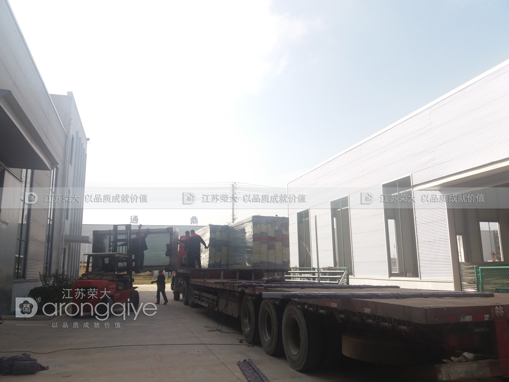 柳州公交候车亭