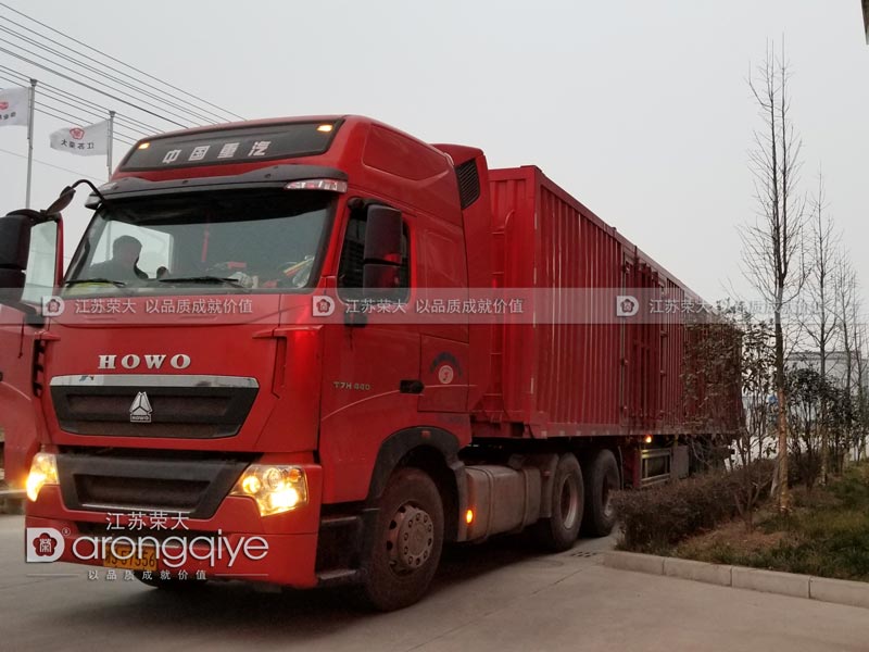 青岛公交候车亭