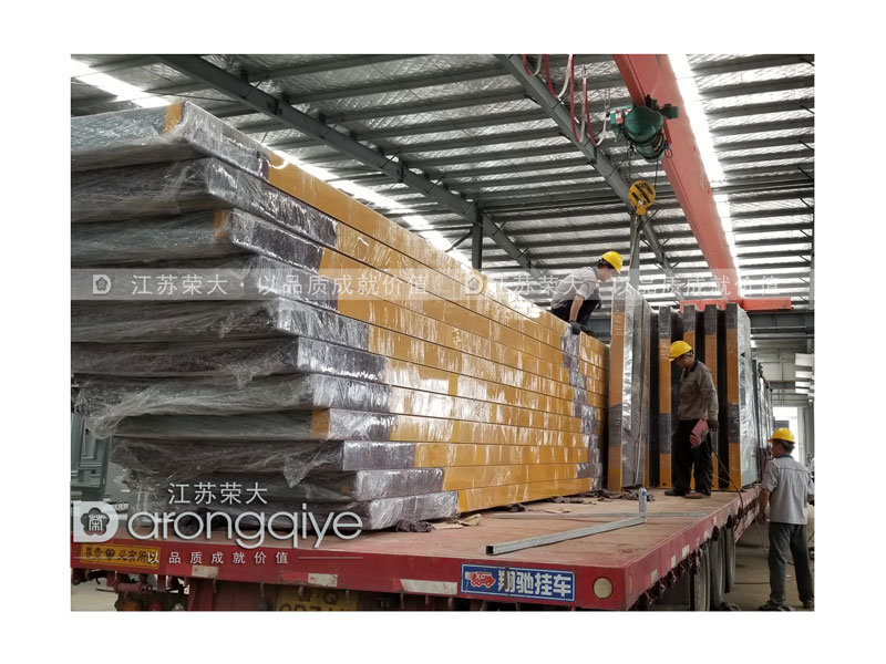 山东公交候车亭发货