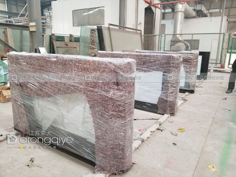 第二批石家庄公交候车亭发货