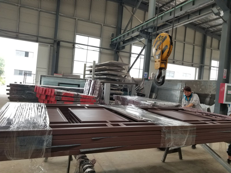 荣大发往山东公交候车亭记录