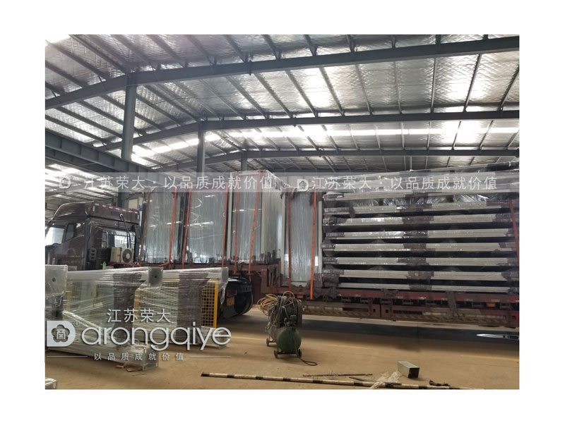 现代候车亭发货记录