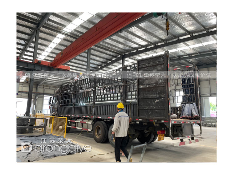 供应盐城现代候车亭发货案例配图一