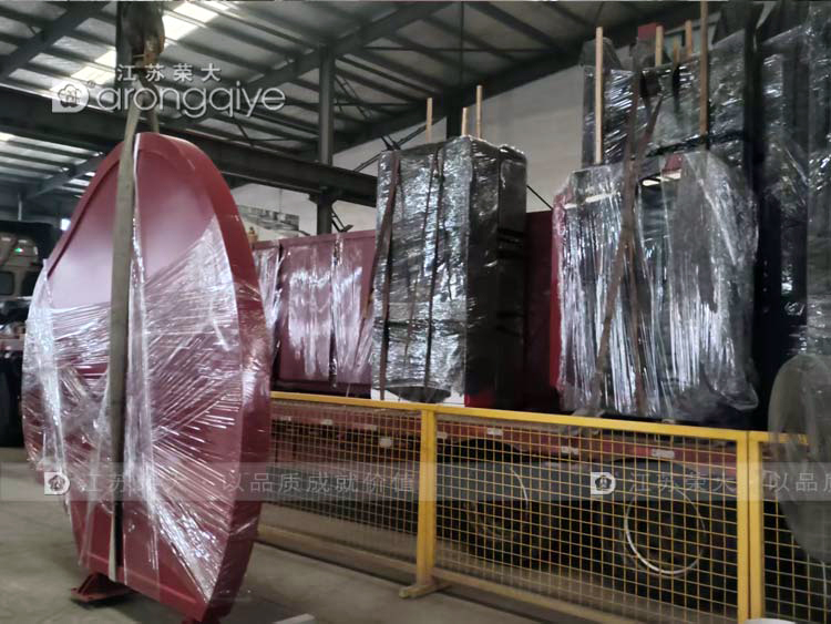 第二批安徽智能候车亭正在装车